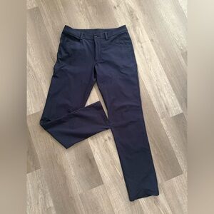 Lululemon ABC slim. True navy 32 length